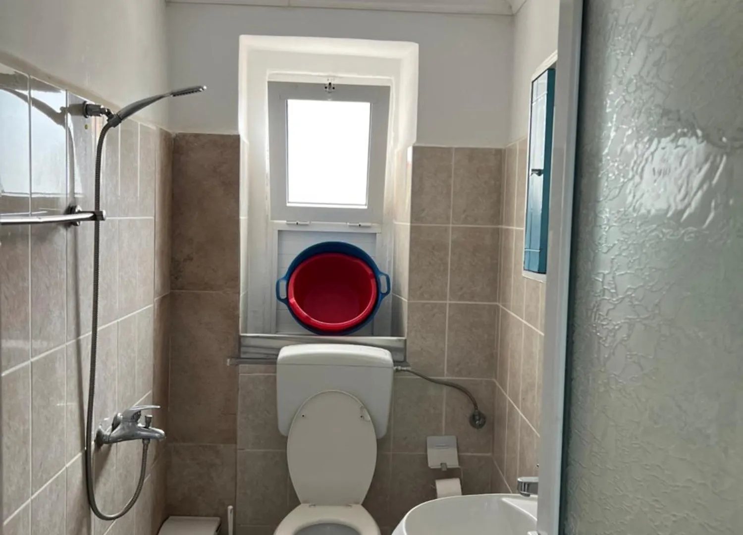 Almer'S Rooms Himarë